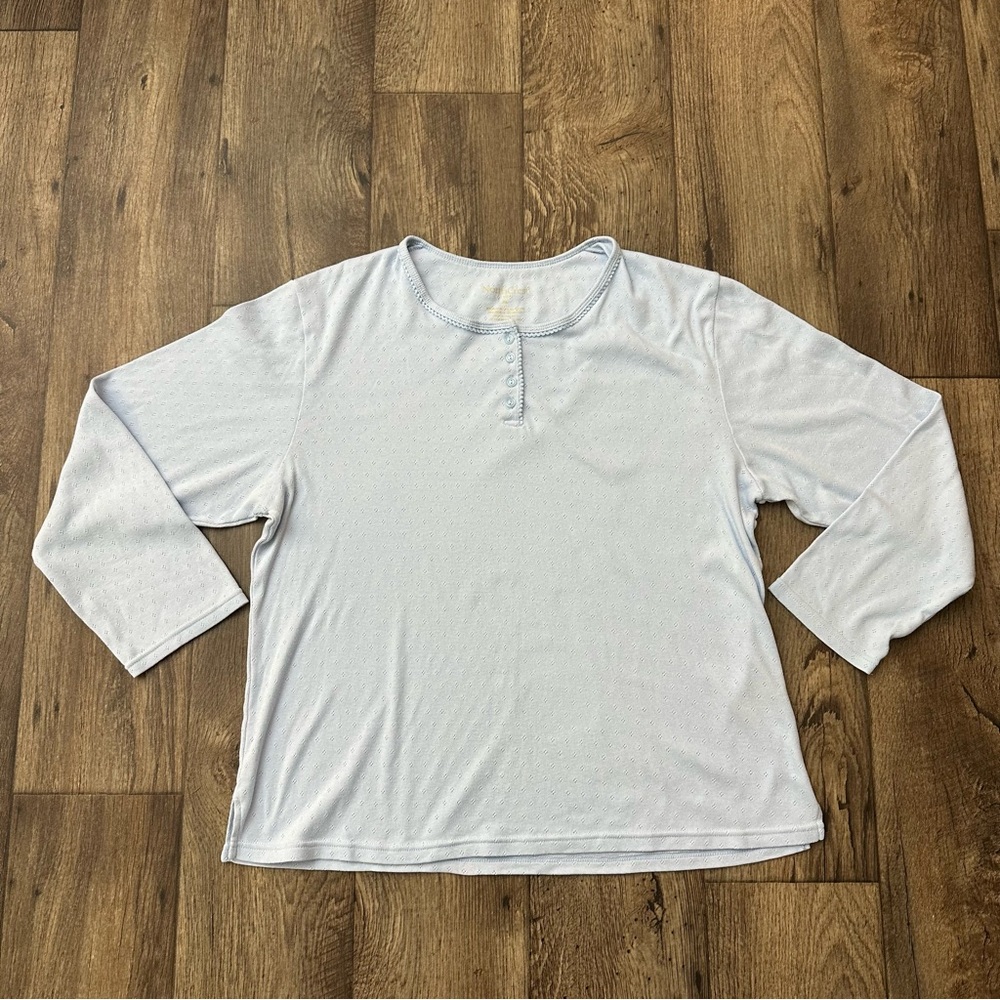 North Crest Classic Light Blue Base Layer Shirt Women’s Size XL